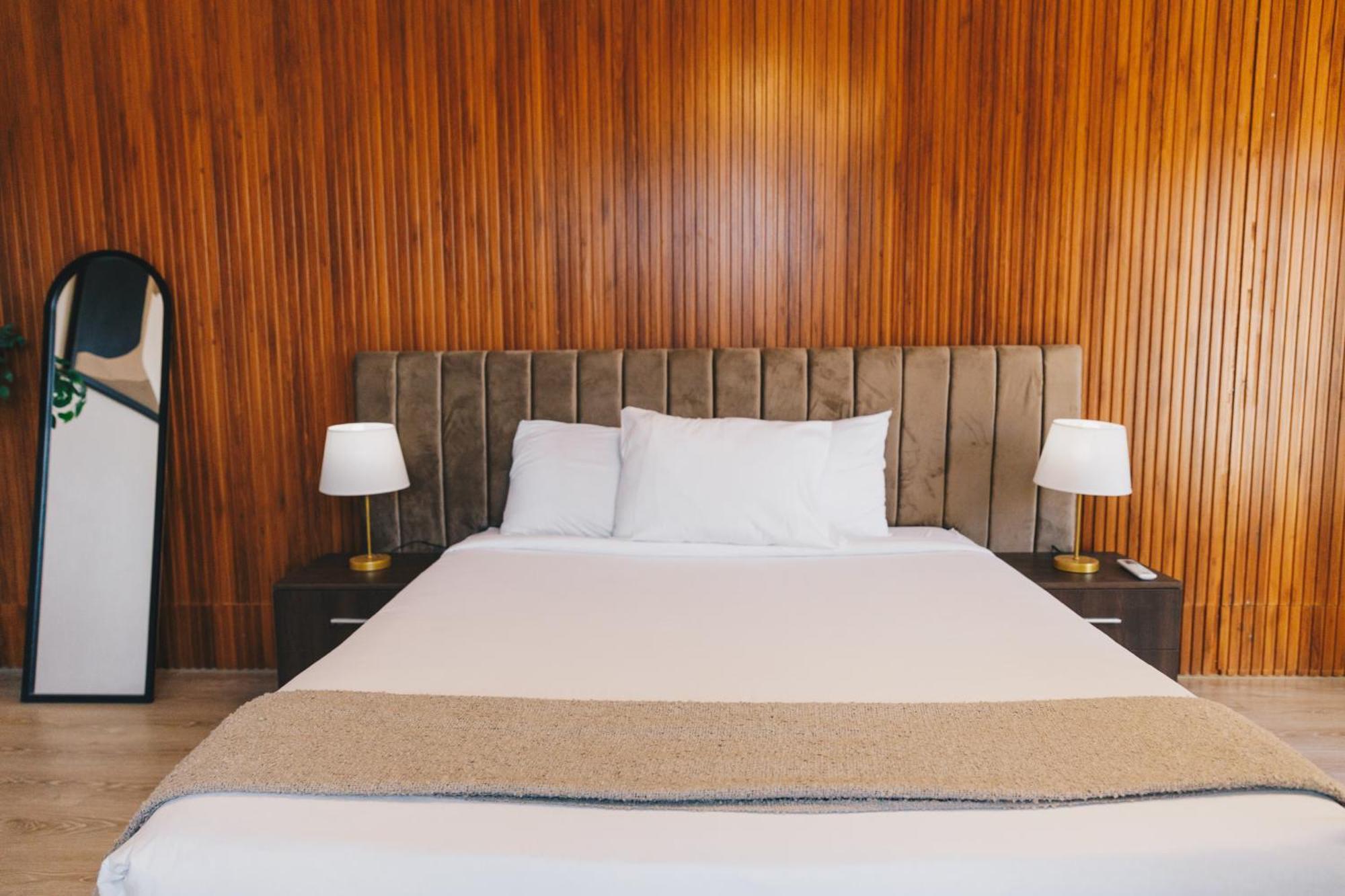 The Seven Six Near Waterway 5a Mall By Elegant Apartamento